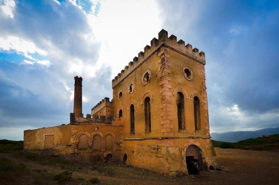 B&B Mare Monti Miniere Iglesias Buitenkant foto